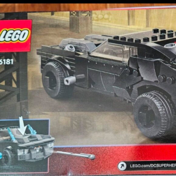 LEGO 76181 DC Batman Batmobile: Chasing The Penguin, Toy Car Ages 8+ New In Box - Picture 2 of 2